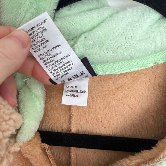 Star Wars Adult Small Grogu One Piece Pajama Zip Up Hooded - Picture 4 of 8